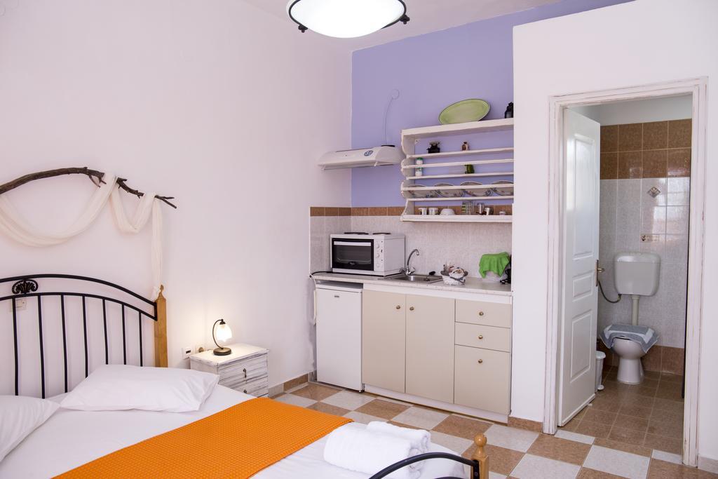 Margaritari Studios Milos 아다마스 외부 사진